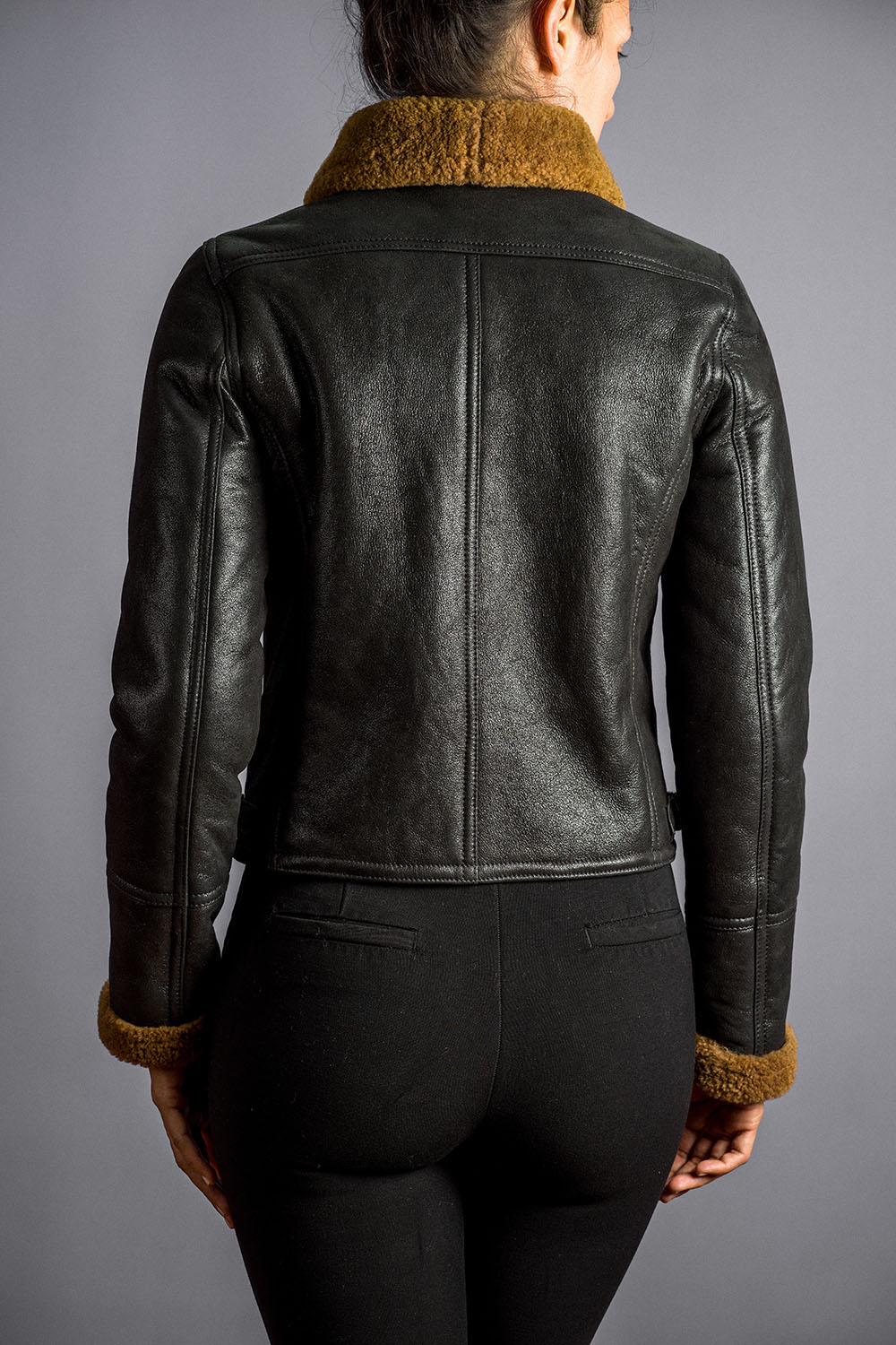 Geaca din blana 23 negru 2