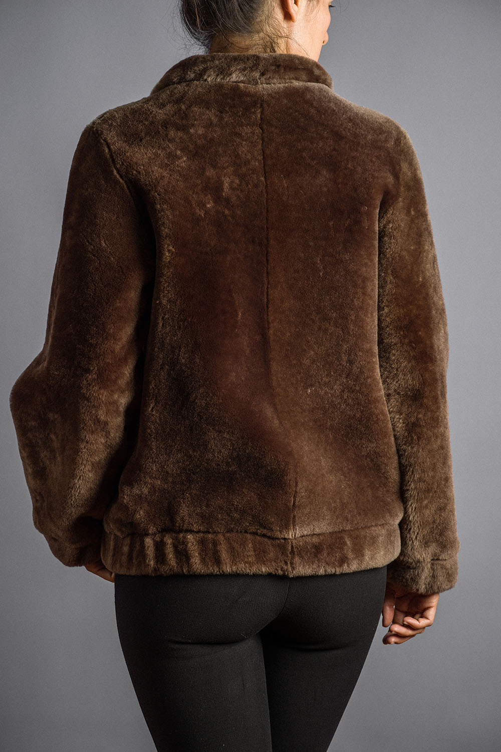 Geaca din blana de miel 2026 cenusiu 2