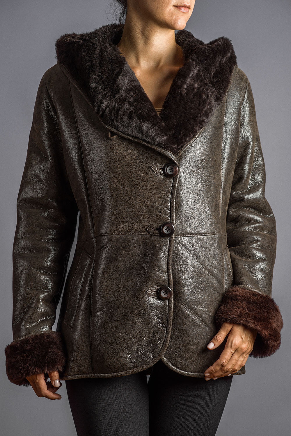 Haina din blana 225 maro 1