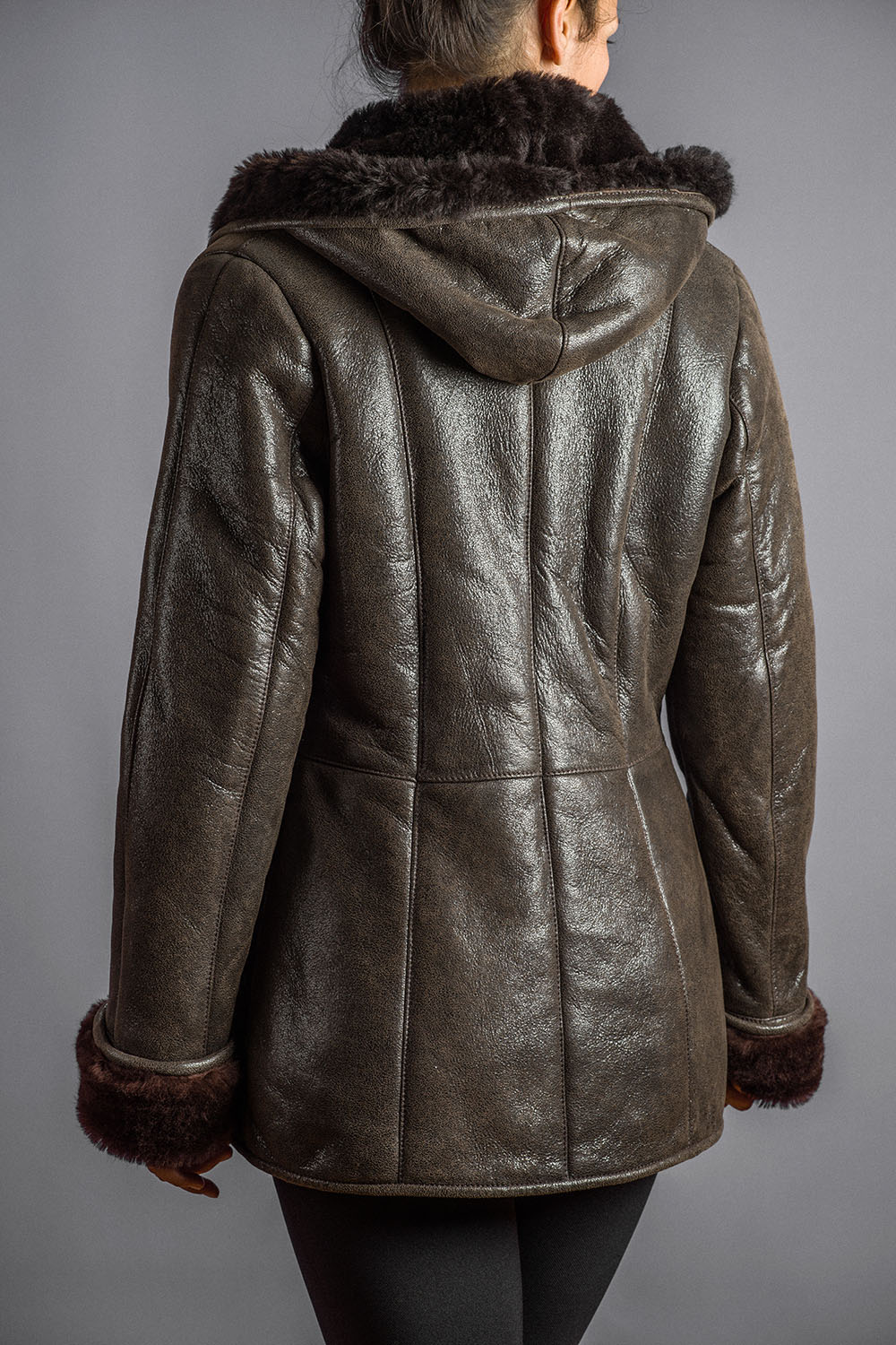 Haina din blana 225 maro 2