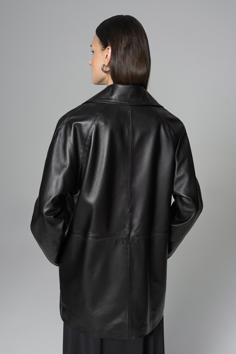 Haina din piele de ovina model clasic 1041 negru 2