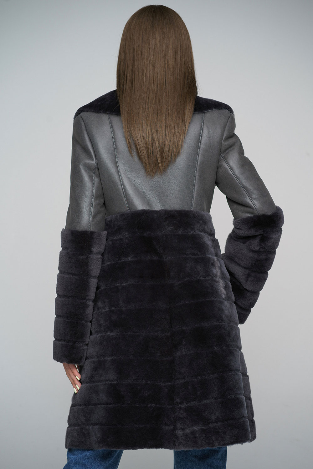 Palton din blana de miel 2033 gri 2 Palton din blana de miel 2033 gri 2