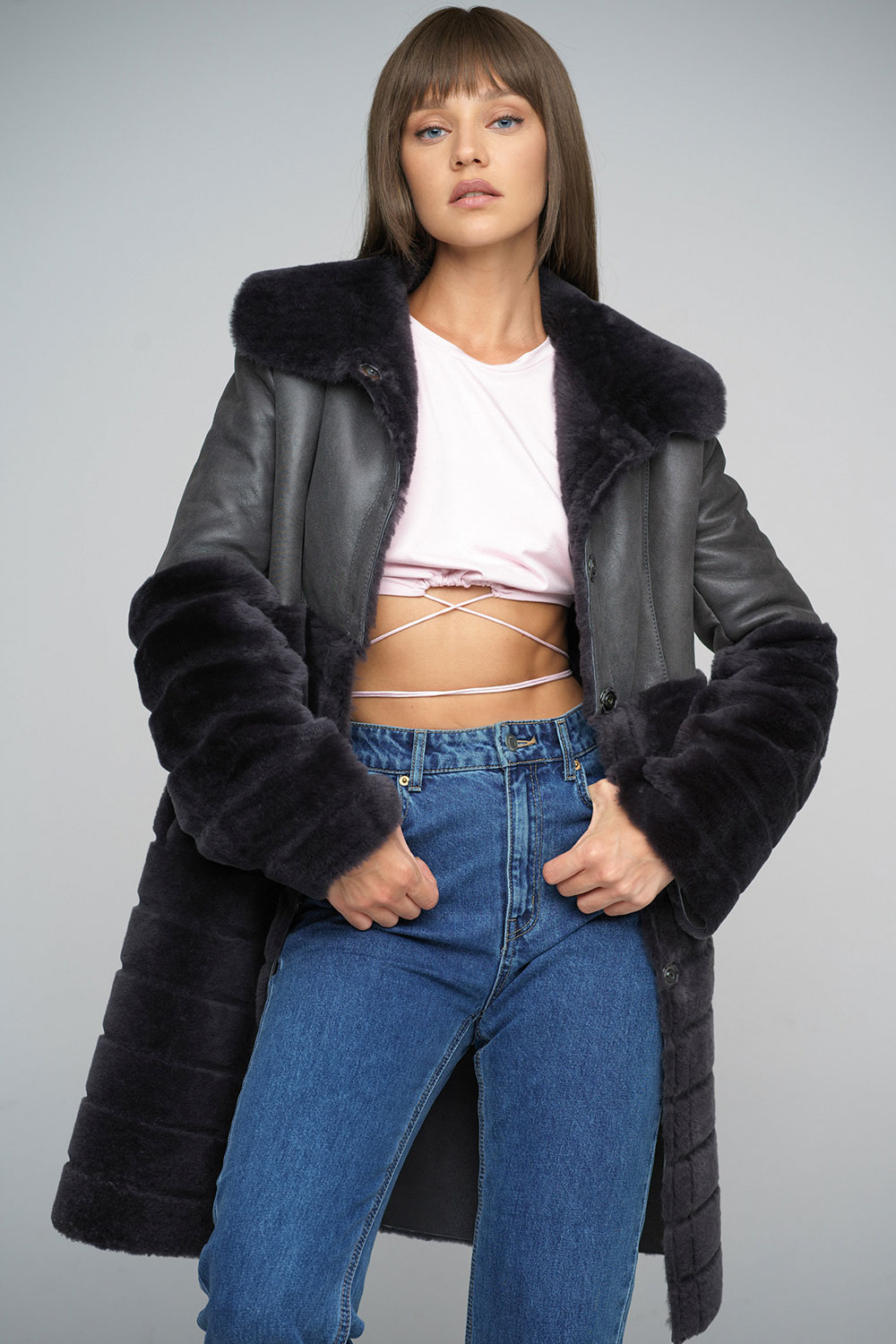 Palton din blana de miel 2033 gri 3 Palton din blana de miel 2033 gri 3