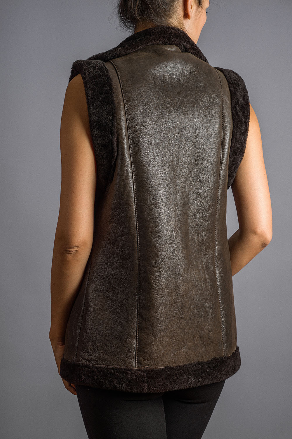 Vesta din blana 20 maro 2