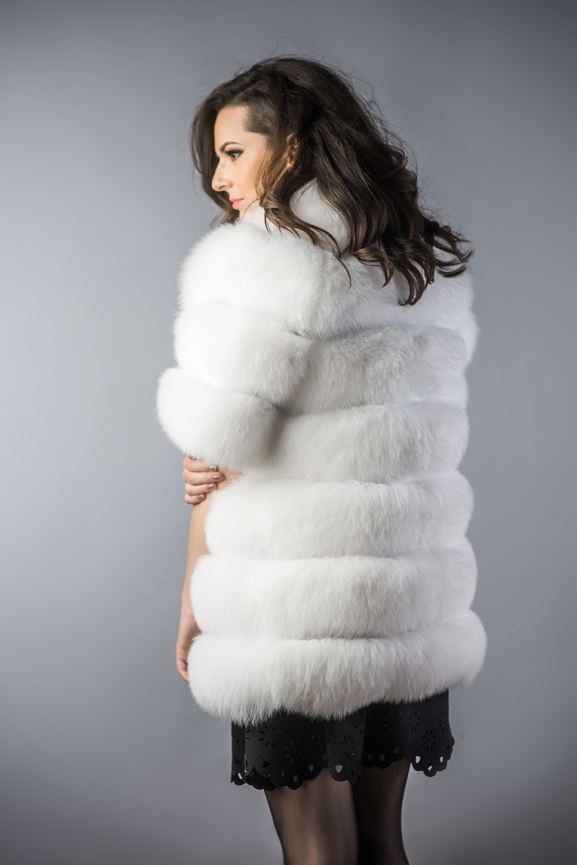 vesta din blana de vulpe polara alba 1 1