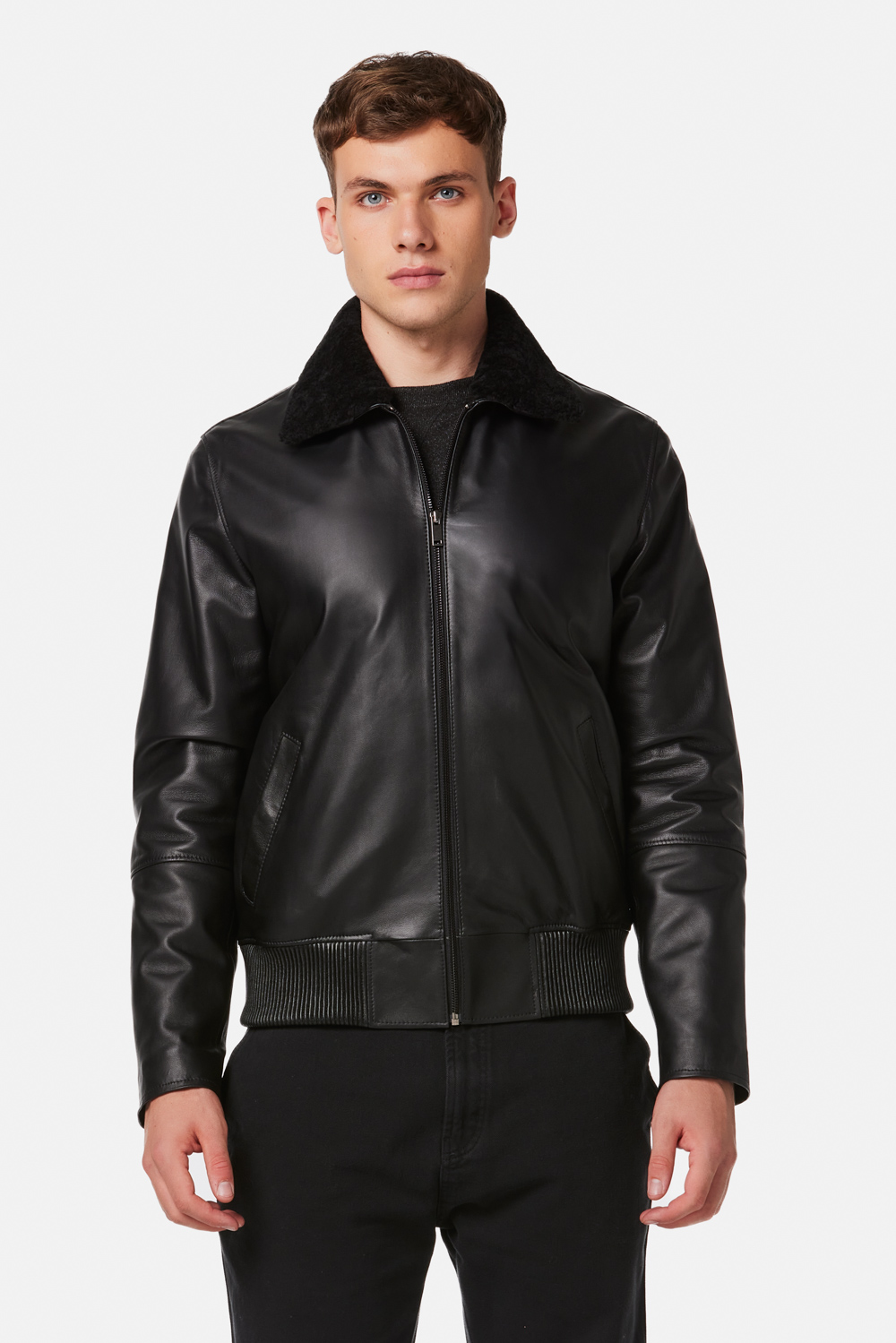 Geaca din piele de miel cu guler de blana detasabil neagra 3034