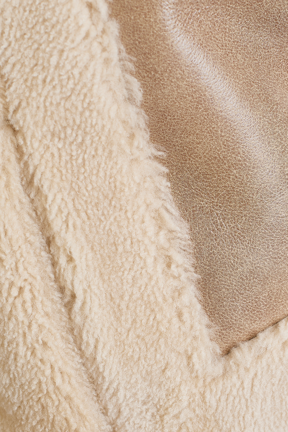 Vestă scurtă din blană de miel 478 bej (3)